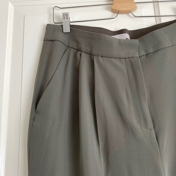 H&M Green Trousers - Picture 2 of 4
